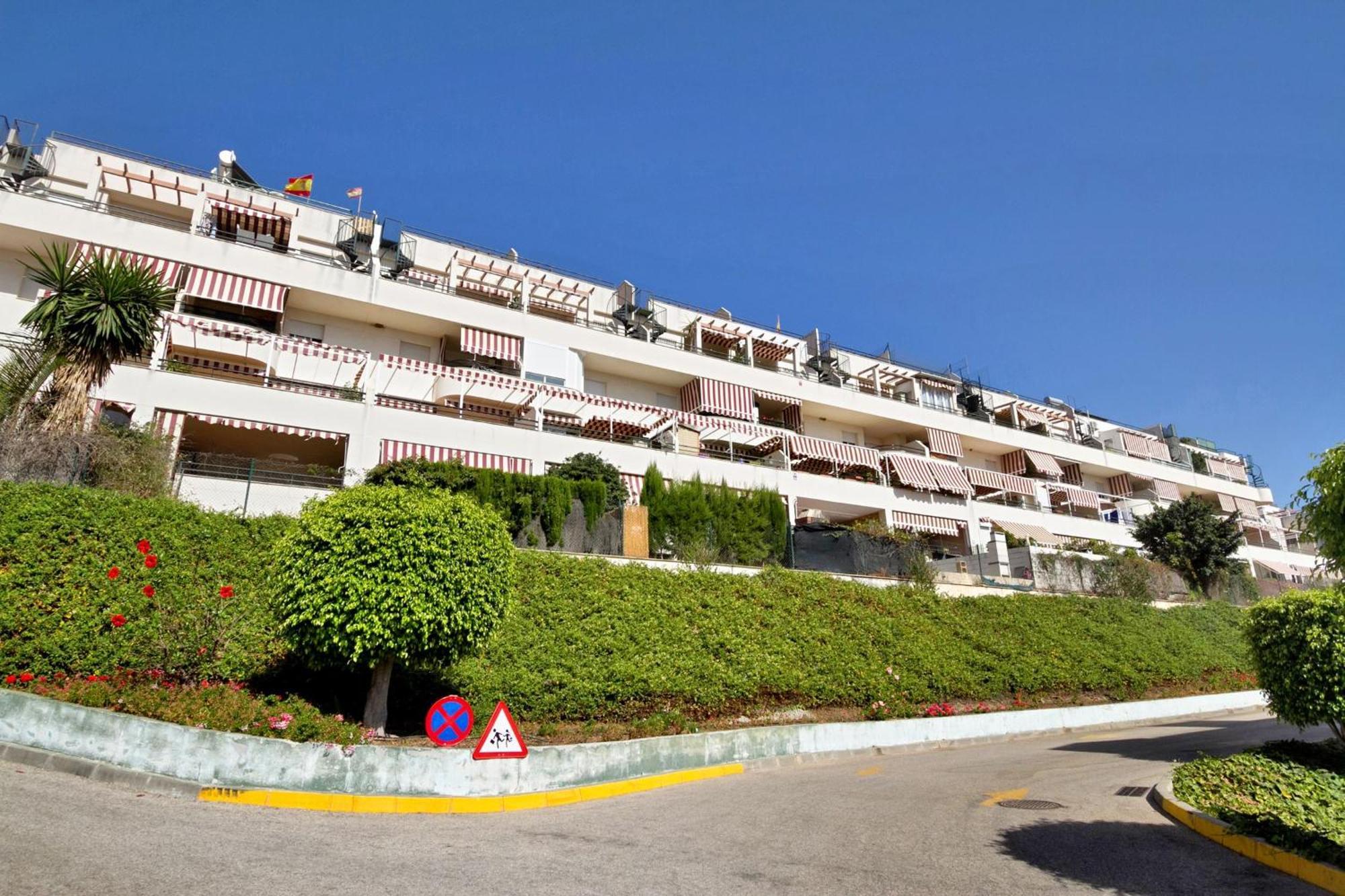 Del Parque Flats - Golf & Beach Terrace Málaga Esterno foto
