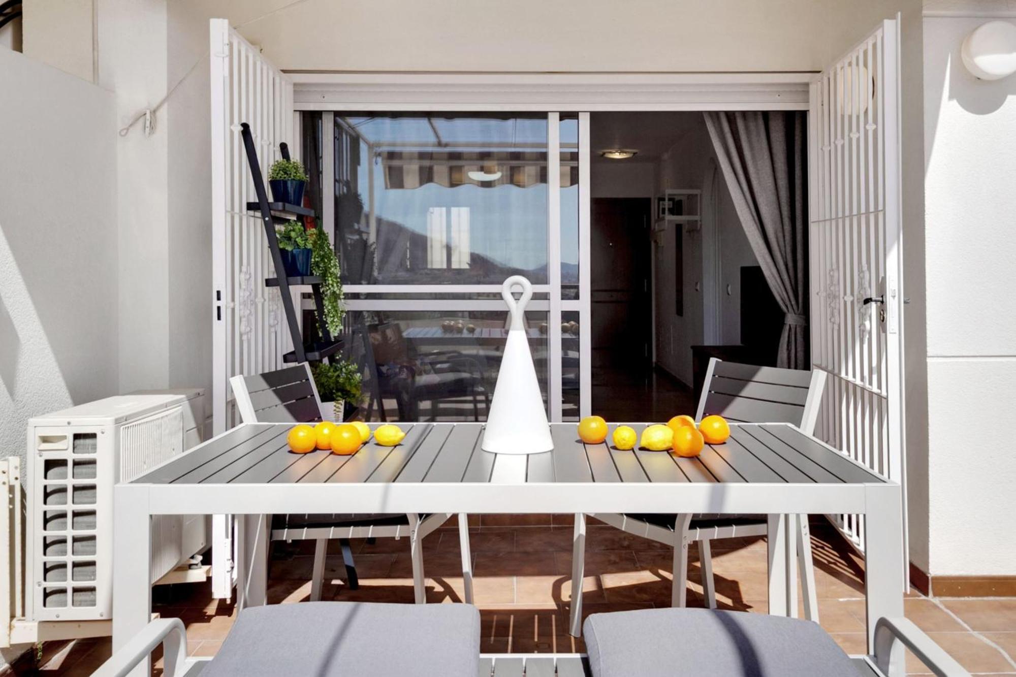 Del Parque Flats - Golf & Beach Terrace Málaga Esterno foto