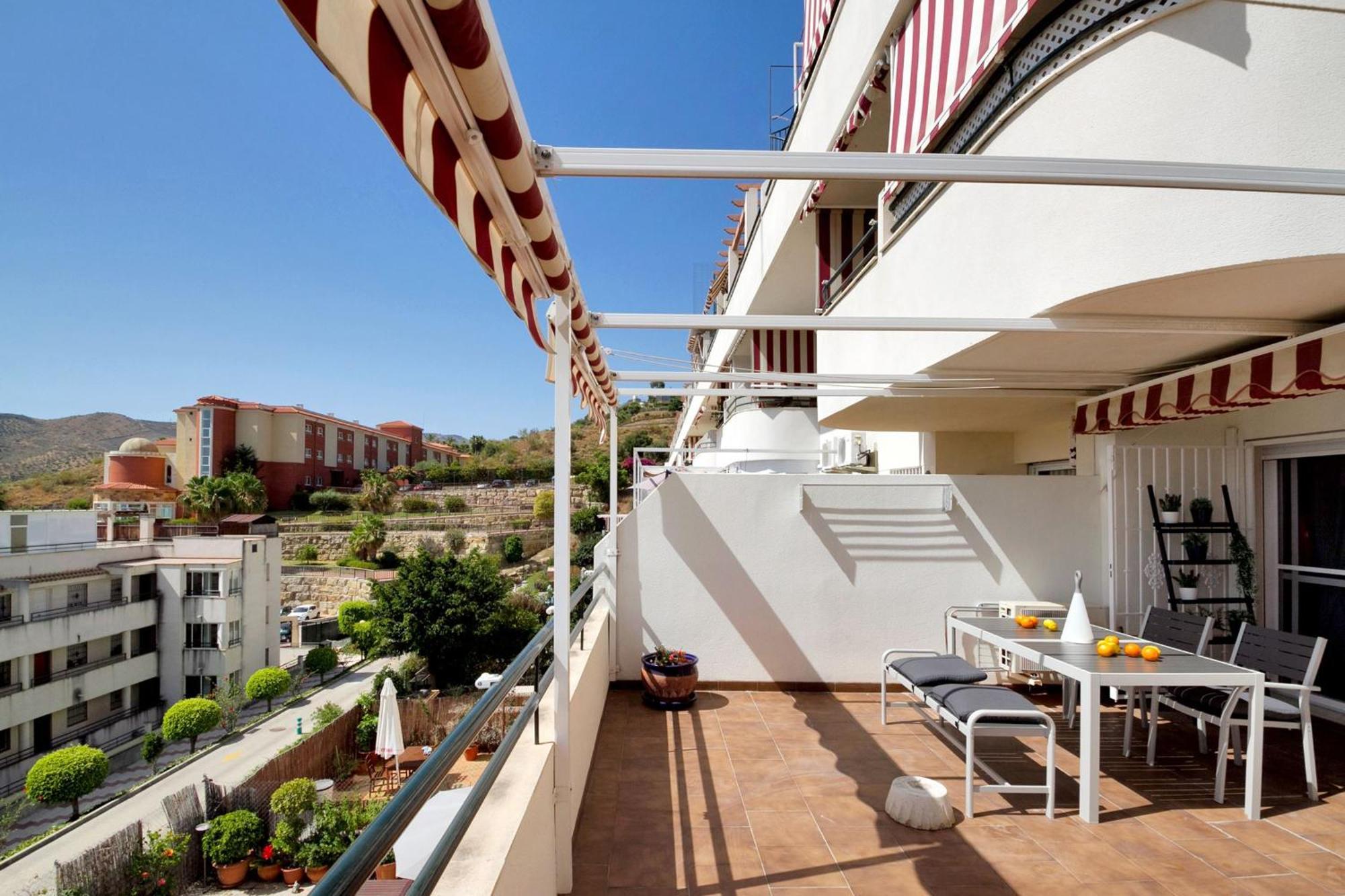 Del Parque Flats - Golf & Beach Terrace Málaga Esterno foto